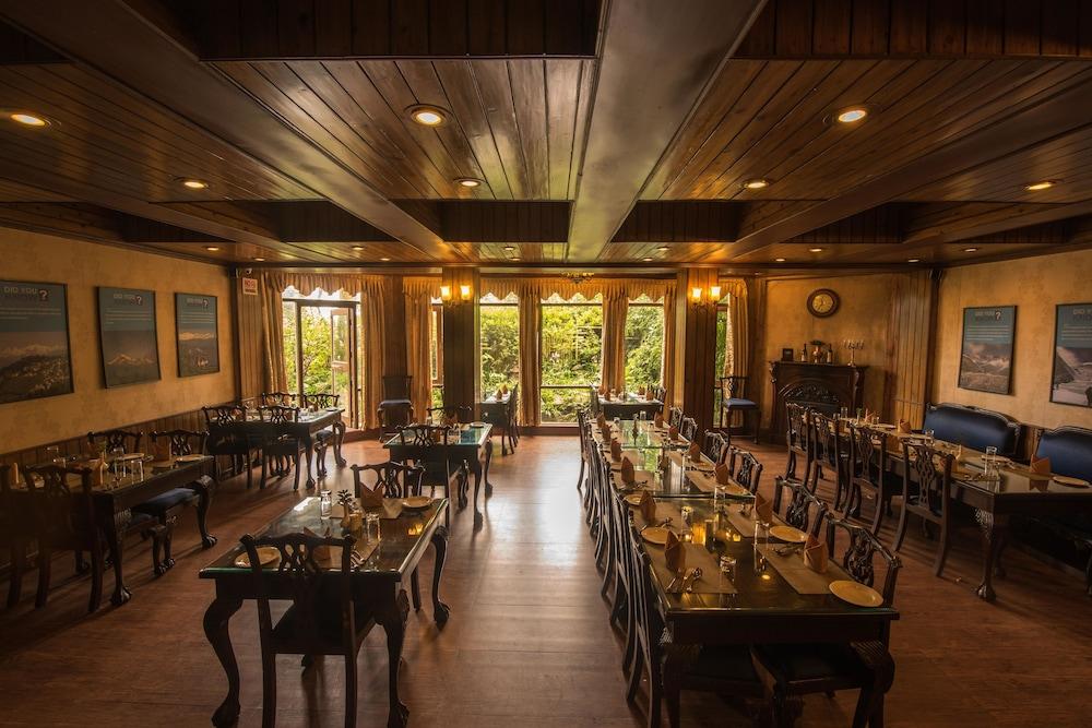 Sinclairs Darjeeling Hotel Дарджилинг Екстериор снимка