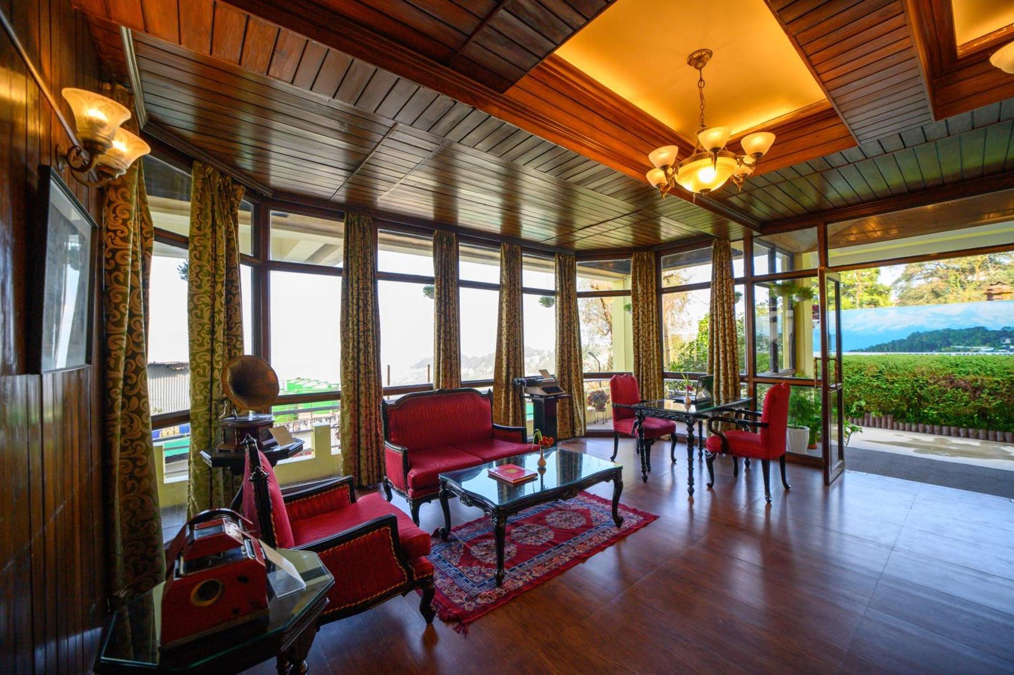 Sinclairs Darjeeling Hotel Дарджилинг Екстериор снимка